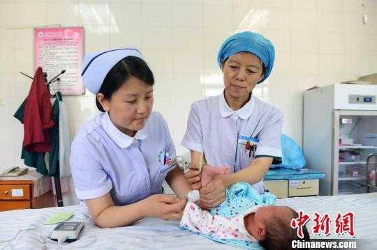 上海有代孕产子的吗_上海代孕做的费用_天使助孕-代孕宝宝多少钱_代孕最低多